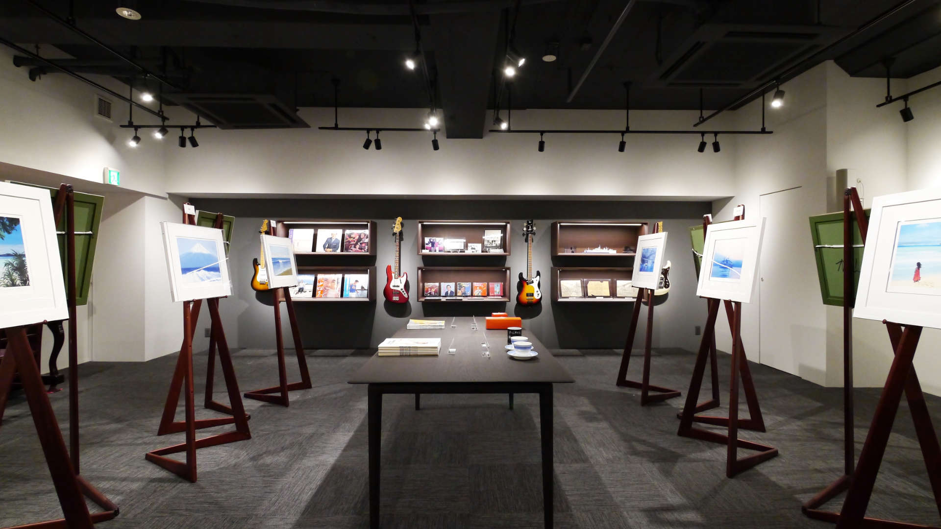 Ginza Gallery